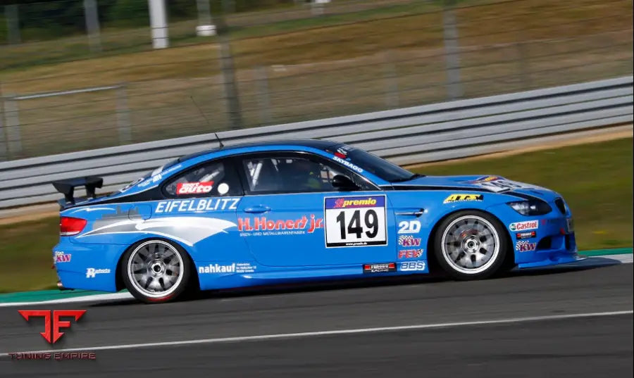 BMW E92 M3 BODY KIT