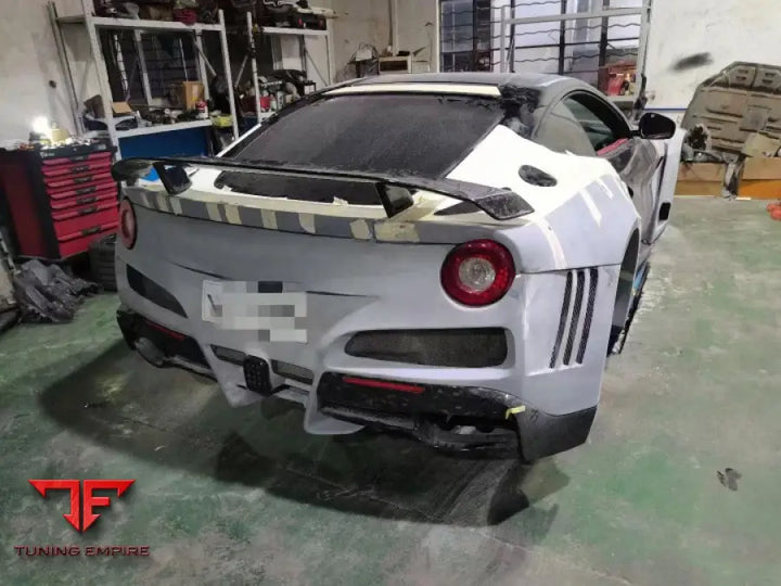 Ferrari F12 Forged Carbon Wide Body Kit